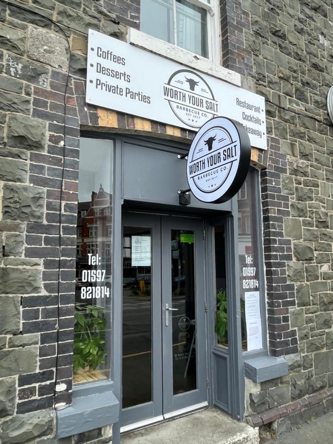 Hampton Hotel & Restaurant Llandrindod Wells Εξωτερικό φωτογραφία