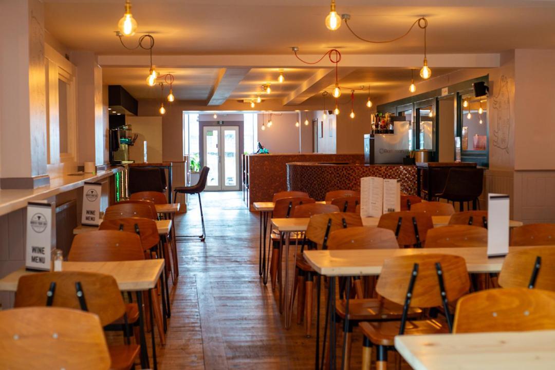 Hampton Hotel & Restaurant Llandrindod Wells Εξωτερικό φωτογραφία