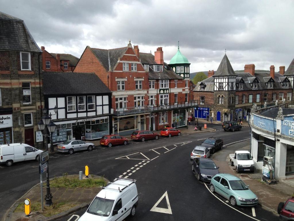 Hampton Hotel & Restaurant Llandrindod Wells Εξωτερικό φωτογραφία